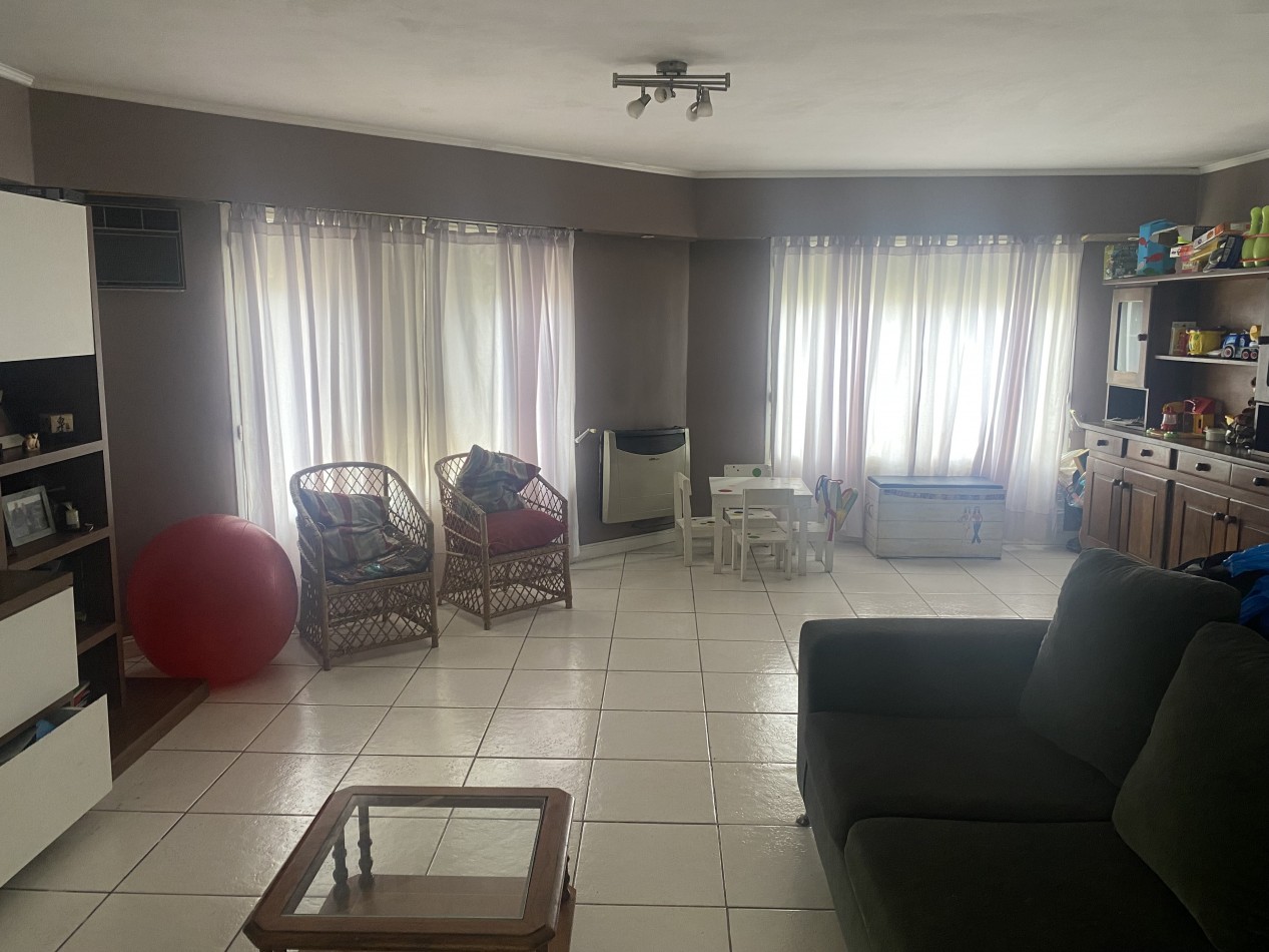 VENTA PH PLANTA BAJA EN RAMOS MEJIA