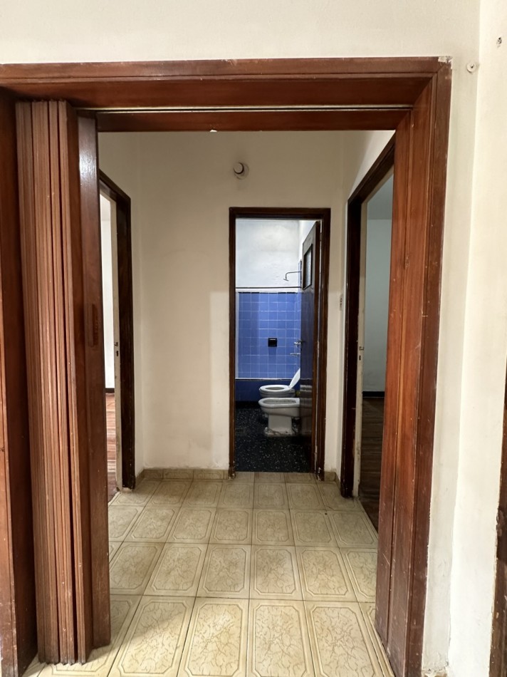 VENTA PH 3 AMB. AL FRENTE (ESCUCHA OFERTAS)