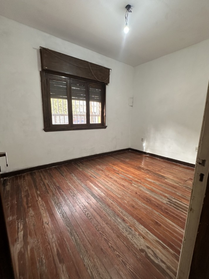 VENTA PH 3 AMB. AL FRENTE (ESCUCHA OFERTAS)