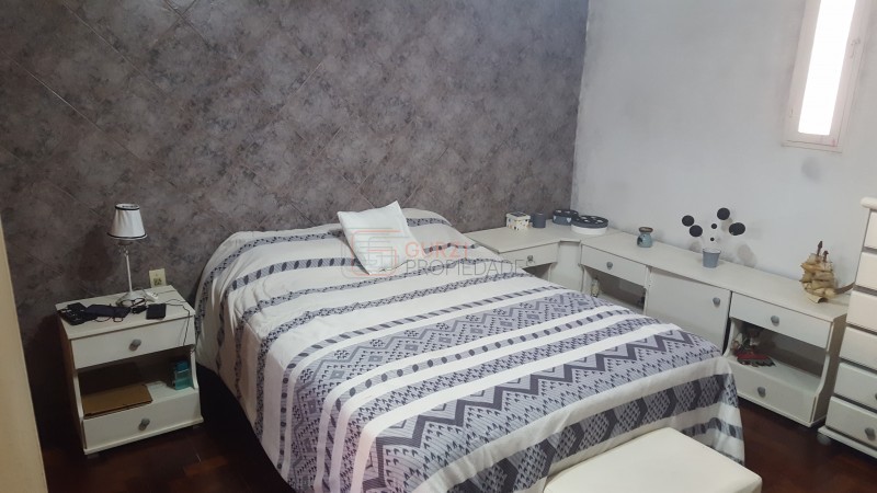 VENTA EN ESQUINA IDEAL INVERSOR