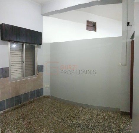 VENTA EN ESQUINA IDEAL INVERSOR
