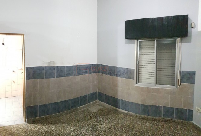 VENTA EN ESQUINA IDEAL INVERSOR
