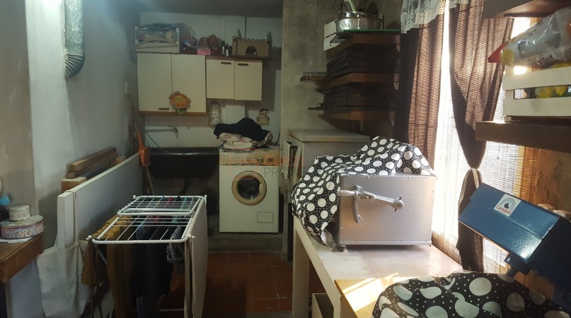VENTA EN ESQUINA IDEAL INVERSOR
