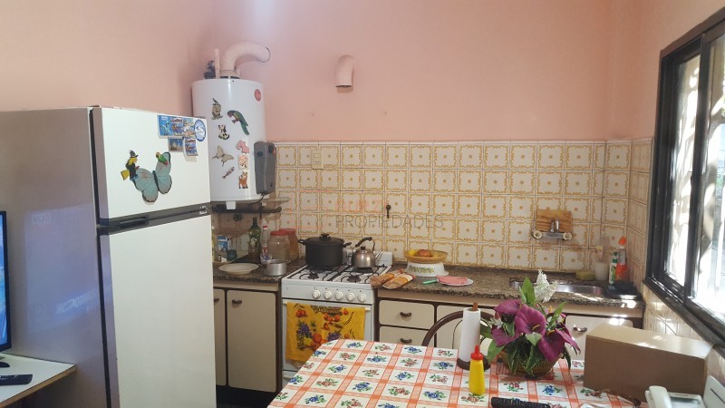 Casa Lote en Esquina (Ideal Constructor)