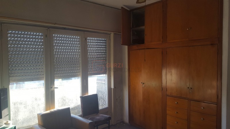 VENTA DPTO. 3 AMB. EN ESQUINA C/TERRAZA PROPIA