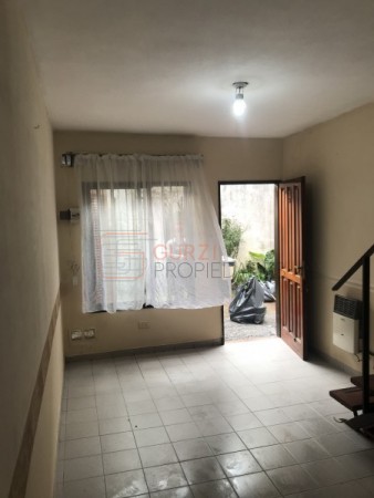 ALQUILER DPTO TIPO DUPLEX 2 AMB. SIN EXPENSAS!