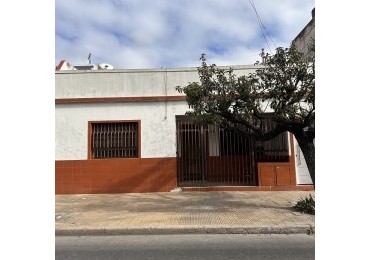 VENTA PH 3 AMB. AL FRENTE (ESCUCHA OFERTAS)